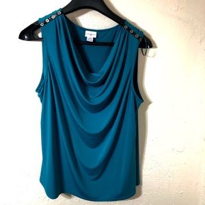 Sleeveless blouse